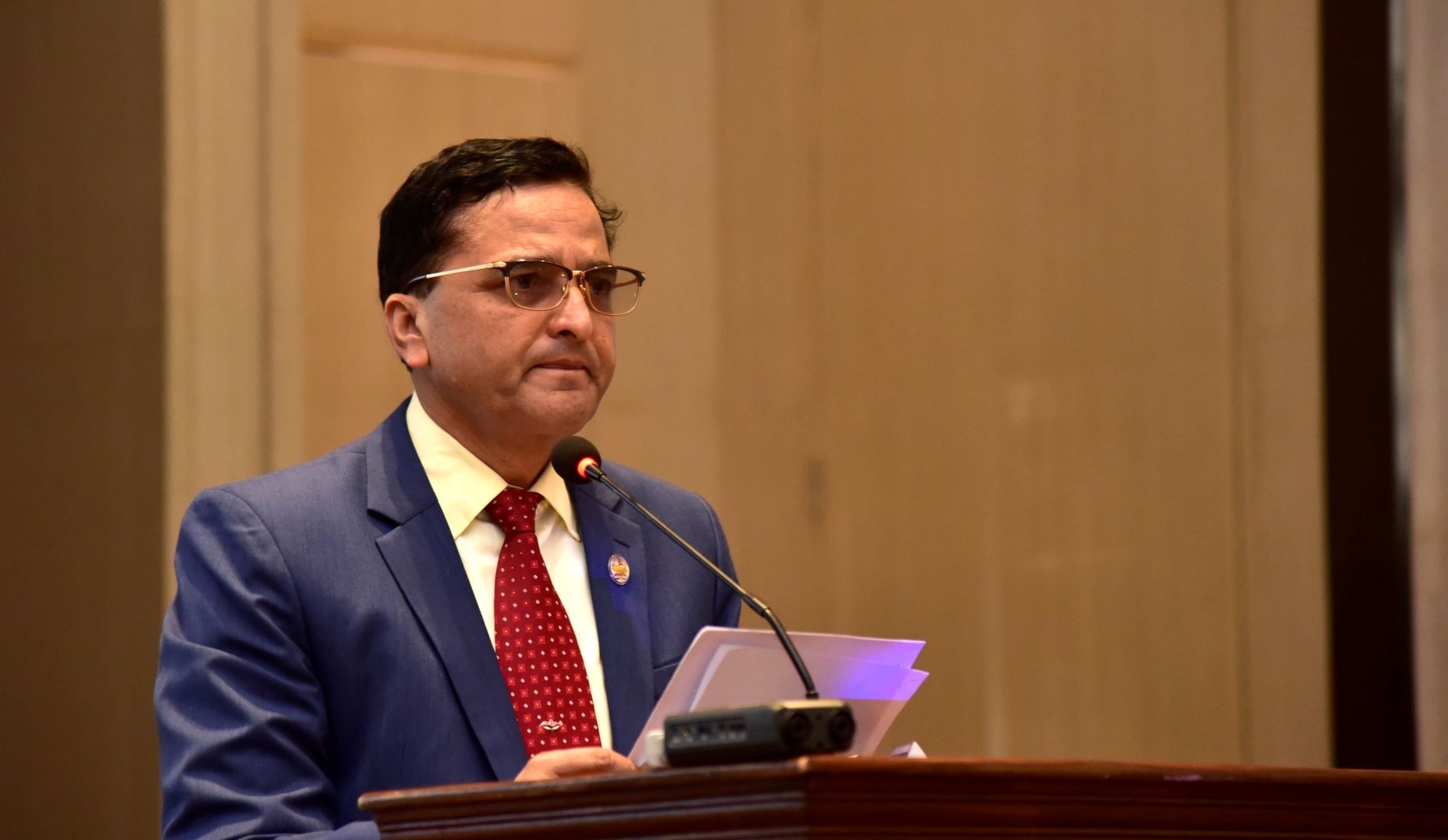 एमालेले माग्यो अर्थमन्त्रीको राजीनामा, प्रधानमन्त्रीले स्पष्टीकरण दिनुपर्ने